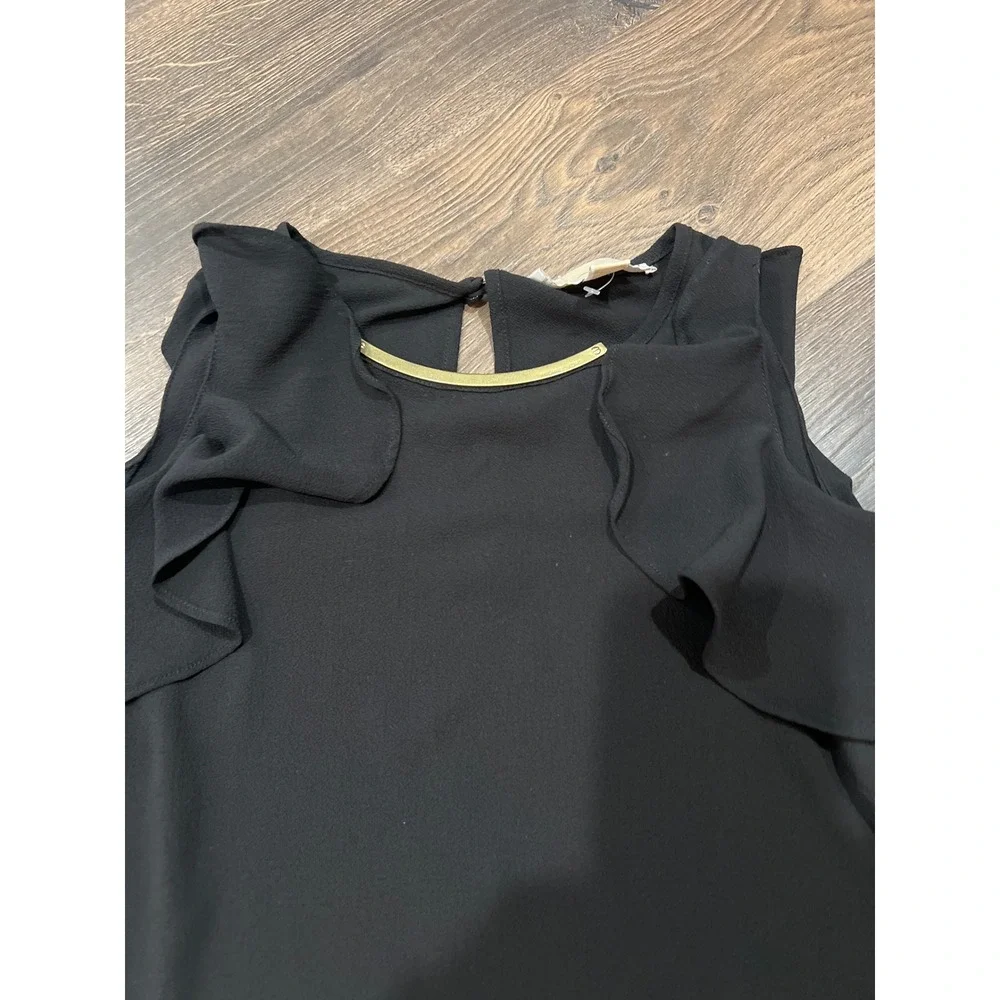 Michael Kors Black Cold Shoulder Ruffle Blouse Gold Bar Neck‎ ladies Medium